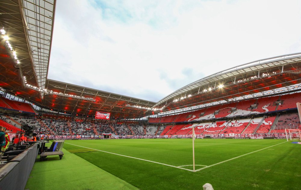 O estádio do RB Leipzig, na Alemanha, antes de um jogo.