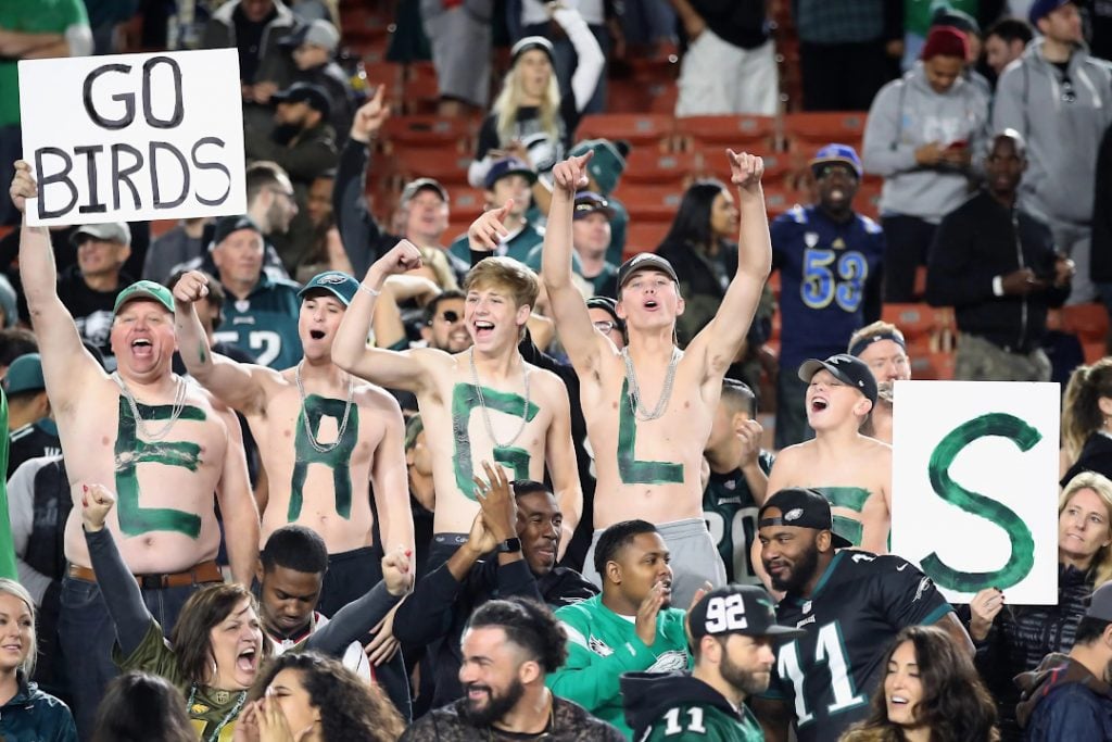 Torcida do Philadelphia Eagles em um jogo em casa.